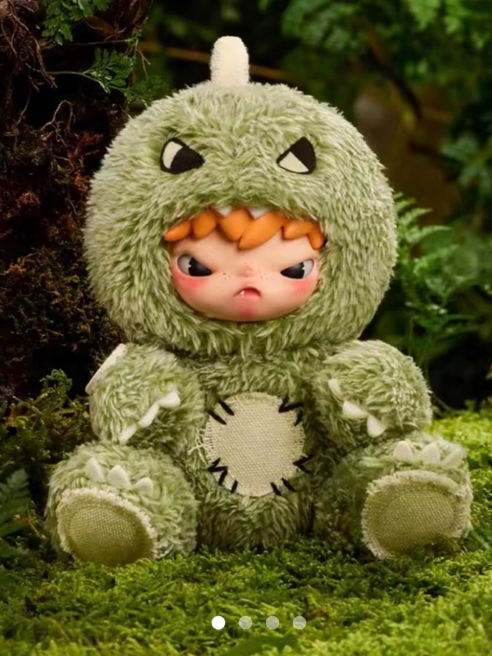 Hirono 🦖 Dinosaur Cute green Dino costume.